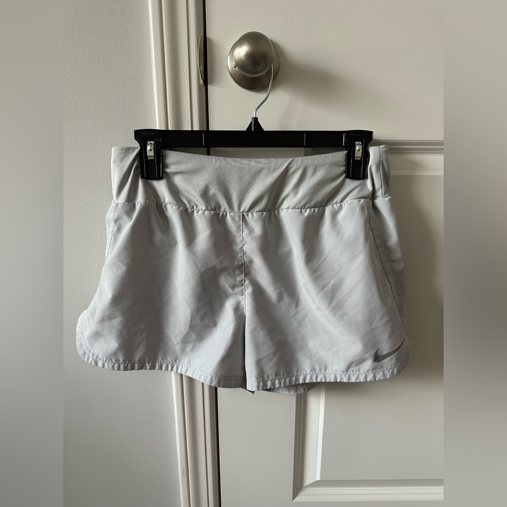 Nike Women’s Gray Running Shorts Gem